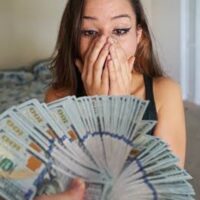 Giving My Girlfriend $10,000 To Quit Smoking